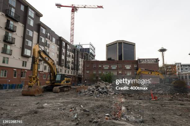 seattle construction - gentrification stock pictures, royalty-free photos & images