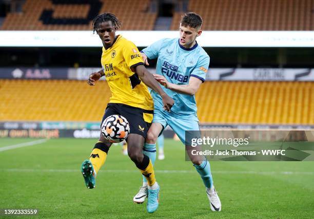 Chiquinho of Wolverhampton Wanderers controls the ball during the Premier League 2 match between Wolverhampton Wanderers and Newcastle United at...