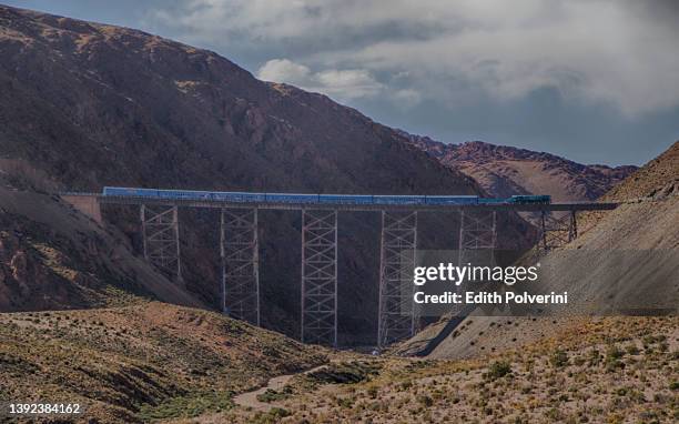 viaducto la polvorilla - salta argentina stock pictures, royalty-free photos & images