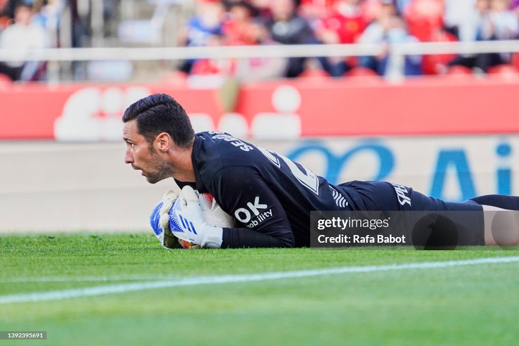 Sergio Rico of RCD Mallorca looks on during the LaLiga Santander... News Photo Getty Images Sergio Rico of RCD Mallorca looks on during the LaLiga Santander... News Photo Getty Images