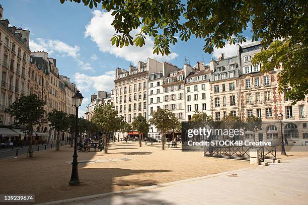 place dauphine, ile de la cite, paris, france - ile de france - fotografias e filmes do acervo