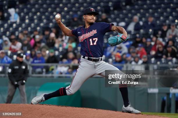 Chris Archer of the Minnesota Twins pitches in the first inning against the Kansas City Royals at Kauffman Stadium on April 19, 2022 in Kansas City,...