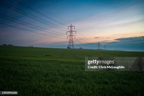 electricity pylon - pontefract stock-fotos und bilder