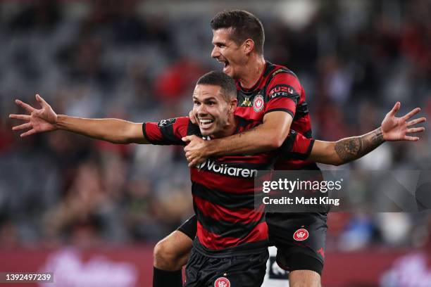 Jack Rodwell of the Wanderers celebrates with Tomislav Mrcela after scoring a goal during the A-League Mens match between Western Sydney Wanderers...