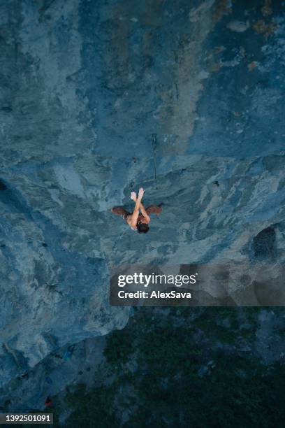 Suspended Rocks 6,717 Suspended Rocks Stock Photos, High-Res Pictures, and Images ...