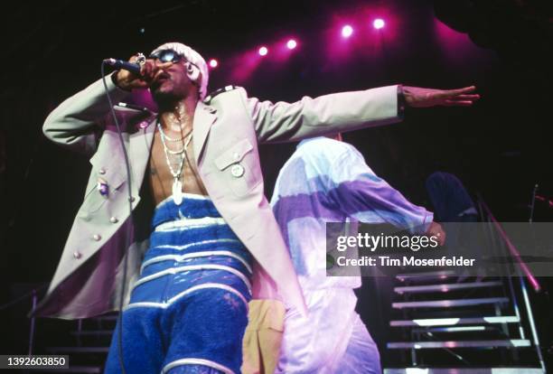 Andre 3000 of Outkast performs during the Area One tour at Shoreline Amphitheatre on July 31, 2001 in Mountain View, California.