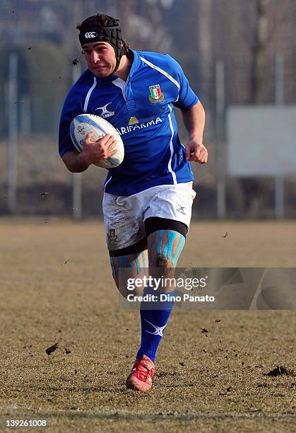 Samuel Seno of Italy U18 runs with the ball during the U18 rugby test match between Italy U18 and Ireland U18 on February 18, 2012 in Badia Polesine,...