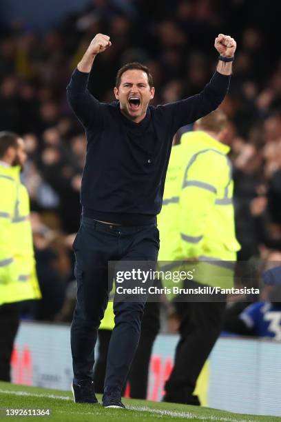 Everton manager Frank Lampard celebrates the equaliser during the Premier League match between Everton and Leicester City at Goodison Park on April...