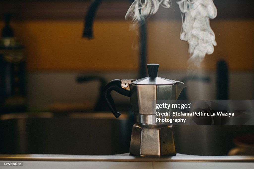 Steaming Moka Espresso Maker