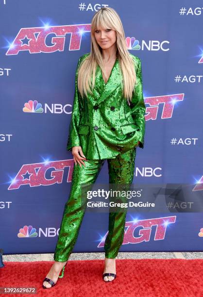 Heidi Klum attends the "America's Got Talent" Season 17 Kick-Off Red Carpet at Pasadena Civic Auditorium on April 20, 2022 in Pasadena, California.