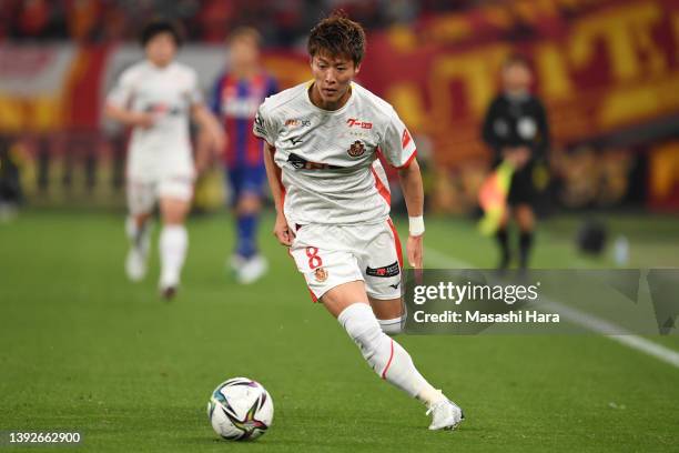 Yoichiro Kakitani of Nagoya Grampus in action during the J.LEAGUE Meiji Yasuda J1 2nd Sec. Match between F.C.Tokyo and Nagoya Grampus at Ajinomoto...