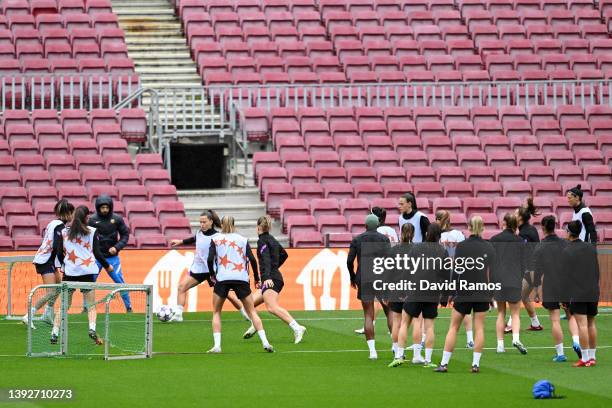 Players of FC Barcelona participate in a FC Barcelona Women training session at Camp Nou on April 21, 2022 in Barcelona, Spain. FC Barcelona will...