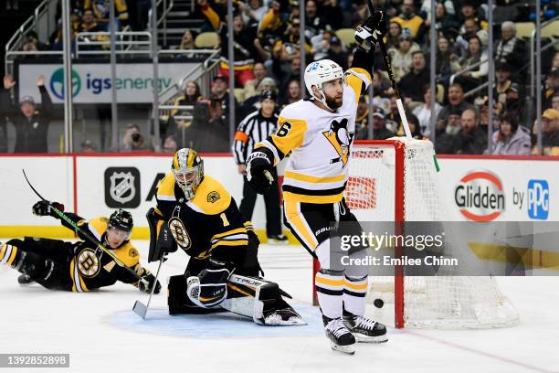 Jason Zucker of the Pittsburgh Penguins celebrates his goal against Jeremy Swayman of the Boston Bruins during the second period at PPG PAINTS Arena...