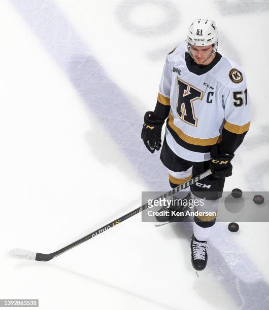 Shane Wright of the Kingston Frontenacs skates against the Peterborough Petes in an OHL game at the Peterborough Memorial Centre on March 29, 2022 in...