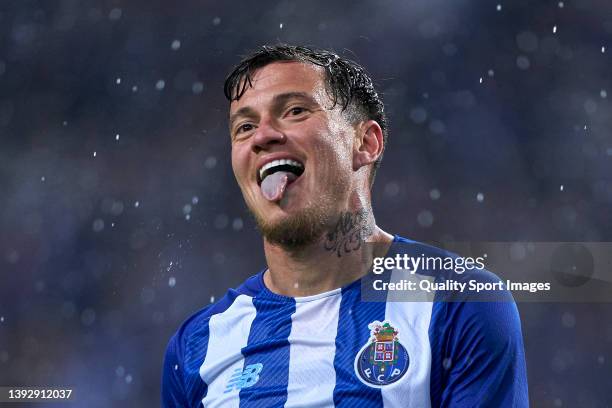 Otavio Edmilson da Silva Monteiro of FC Porto reacts during the Portuguese Cup semifinal match between FC Porto and Sporting CP at Estadio Do Dragao...