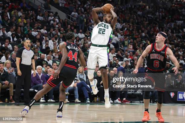 Khris Middleton of the Milwaukee Bucks looks to pass against the Chicago Bulls during Game Two of the Eastern Conference First Round Playoffs at...