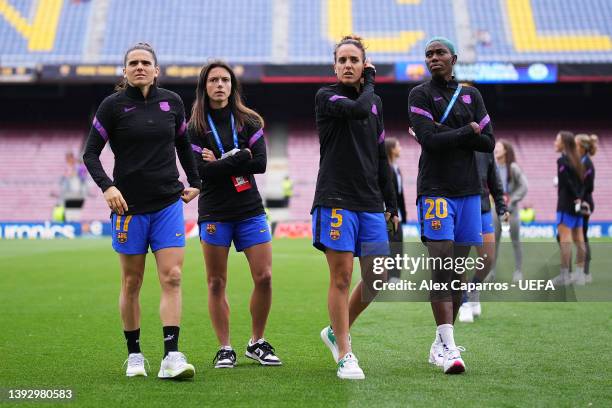 Andrea Pereira, Aitana Bonmati, Melanie Serrano and Asisat Oshoala of FC Barcelona inspect the pitch prior to the UEFA Women's Champions League Semi...