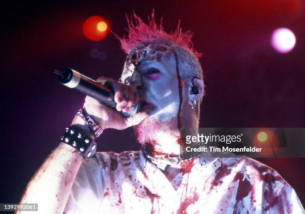 Chad Gray of Mudvayne performs during the "Pledge of Allegiance" tour at Cox Arena on September 30, 2001 in San Diego, California.