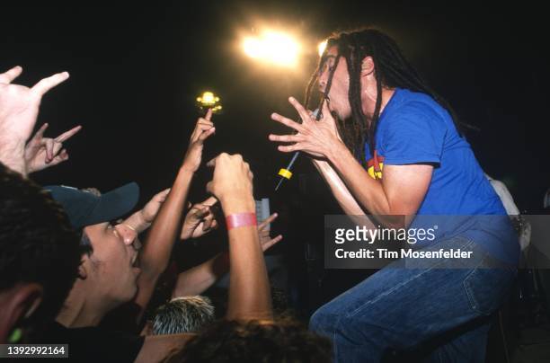 Stephen Richards of Taproot performs during Rock 105.3's "When Bands Attack at Coors Amphitheatre on September 28, 2001 in Chula Vista, California.