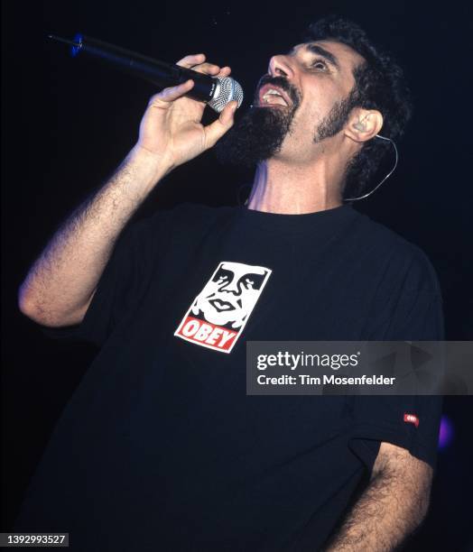 Serj Tankian of System of a Down performs during the "Pledge of Allegiance" tour at Cox Arena on September 30, 2001 in San Diego, California.