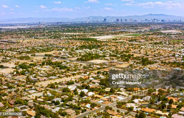 residential district and high rise buildings - nevada house stock pictures, royalty-free photos & images