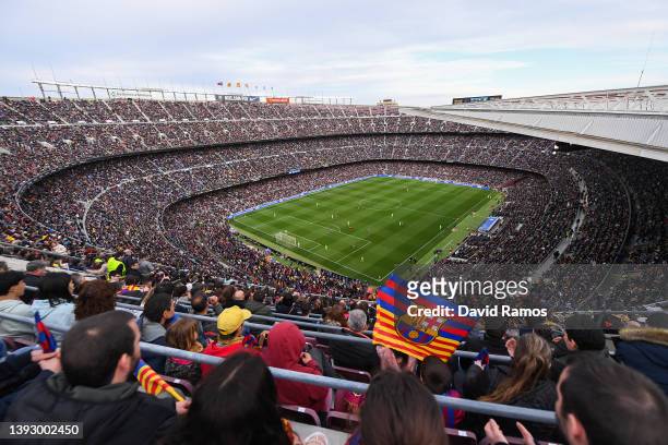 General view inside the stadium as fans show their support, during the UEFA Women's Champions League Semi Final First Leg match between FC Barcelona...