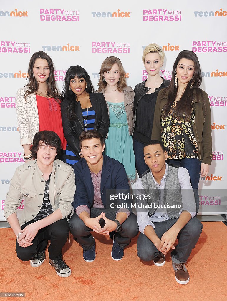 Icarly Coming Is Icarly On Hulu Nathan Kress Will Icarly Be On