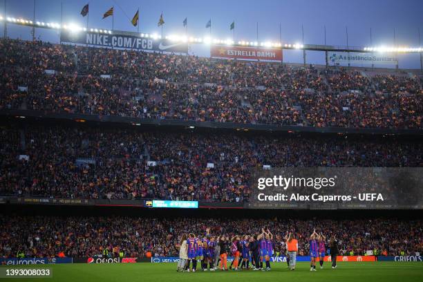 Barcelona players show appreciation to fans following the UEFA Women's Champions League Semi Final First Leg match between FC Barcelona and VfL...