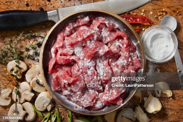 samt ein innen rundes steak - natron stock-fotos und bilder