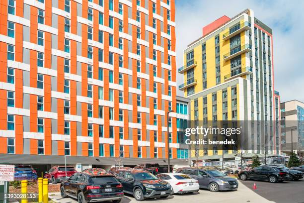 rental apartments waterloo ontario canada - kitchener ontario stockfoto's en -beelden