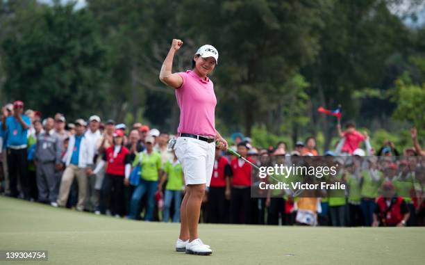 Yani Tseng of Taiwan celebrates her victory at the LPGA Thailand at Siam Country Club on February 19, 2012 in Chon Buri, Thailand.