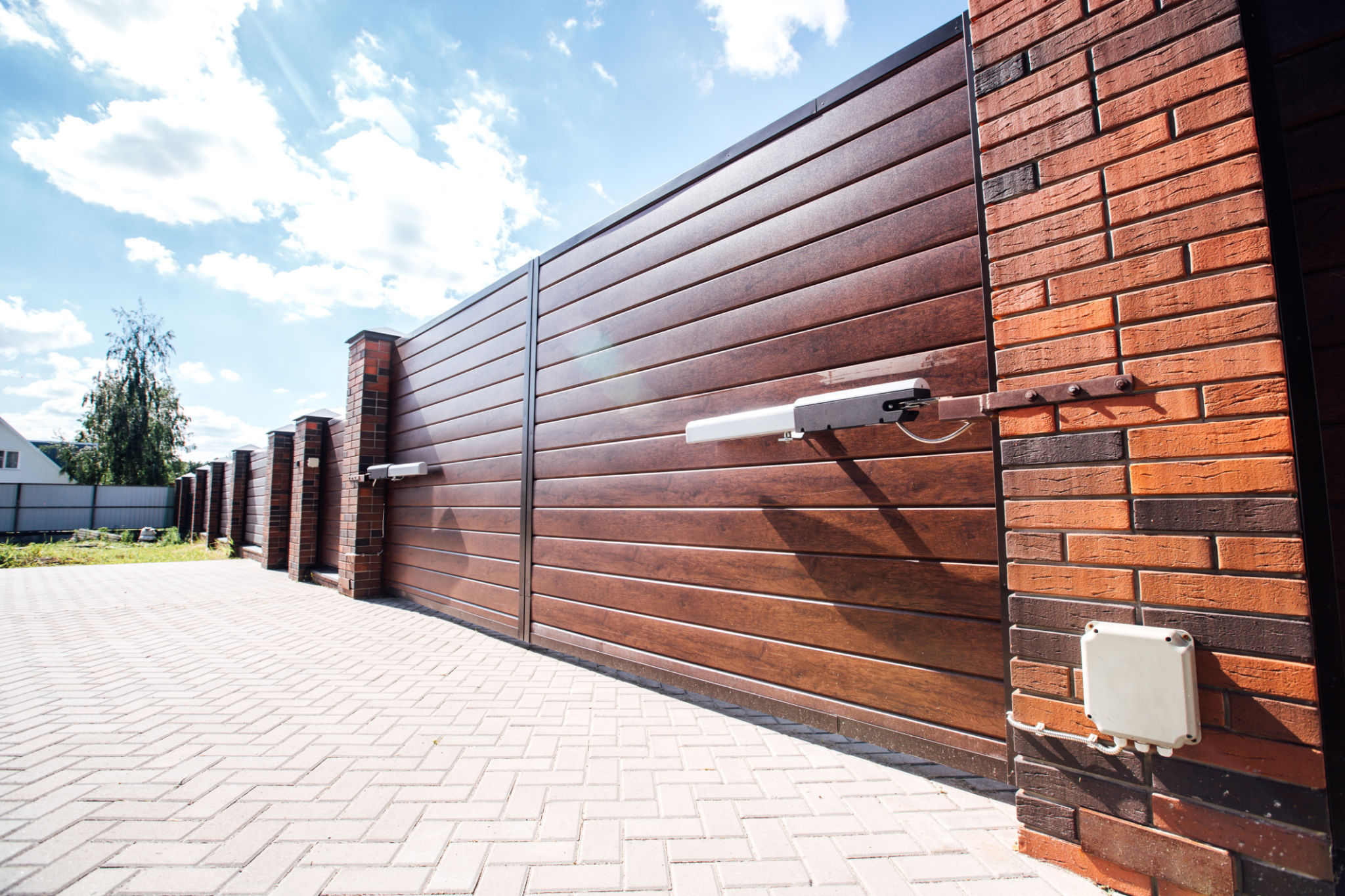 modern fence with automatic gate modern fence with automatic gate