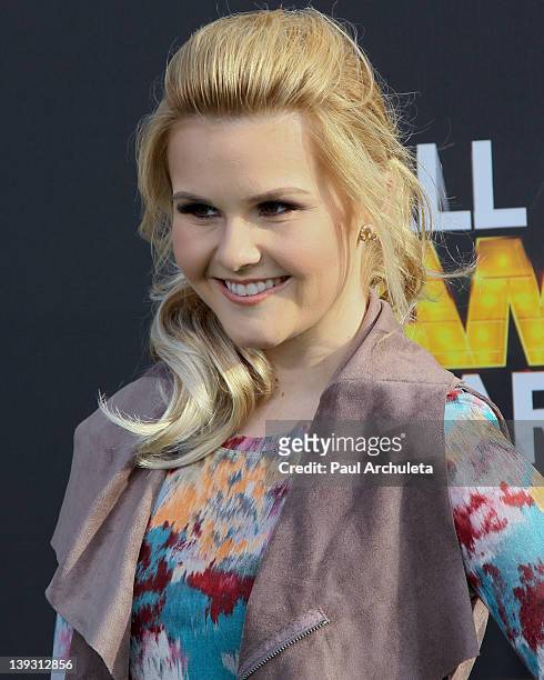 Recording Artist Ashlee Keating attends the 2nd annual Cartoon Network Hall Of Game Awards at The Barker Hanger on February 18, 2012 in Santa Monica,...