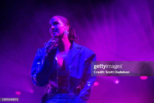 Singer Snoh Aalegra performs in the Mojave Tent during Day 1, Week 2 of Coachella Valley Music and Arts Festival on April 22, 2022 in Indio,...
