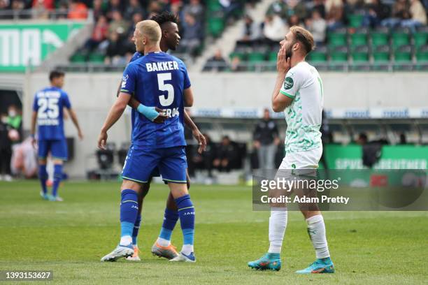 Simon Asta of SpVgg Greuther Fuerth reacts after a missed chance during the Bundesliga match between SpVgg Greuther Fuerth and Bayer 04 Leverkusen at...