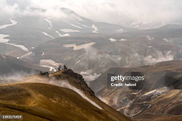 steam arising from geothermal mountains, kerlingarfjoll, iceland - kerlingarfjoll stock pictures, royalty-free photos & images