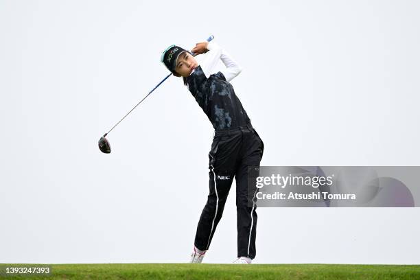 Yuka Yasuda of Japan hits her tee shot on the 14th hole during the final round of Fuji Sankei Ladies Classic at Kawana Hotel Golf Course on April 24,...