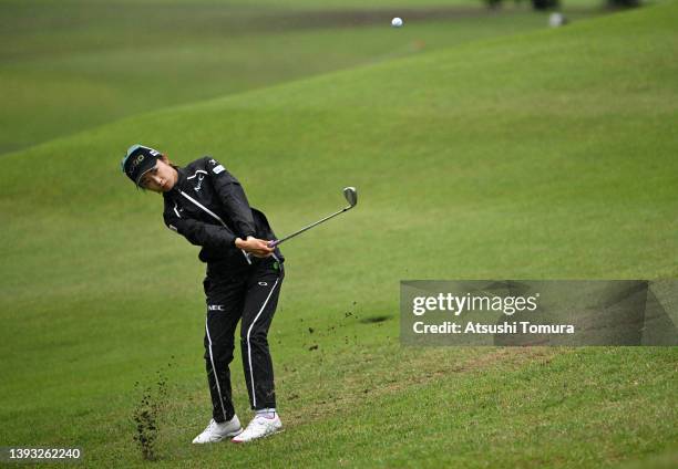 Yuka Yasuda of Japan hits her third shot on the 18th hole during the final round of Fuji Sankei Ladies Classic at Kawana Hotel Golf Course on April...