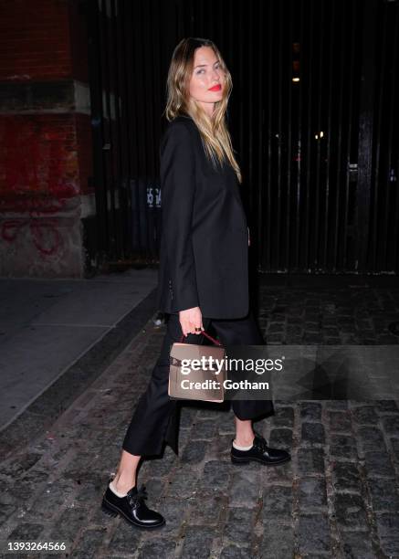 Martha Hunt Photos Photos and Premium High Res Pictures - Getty Images