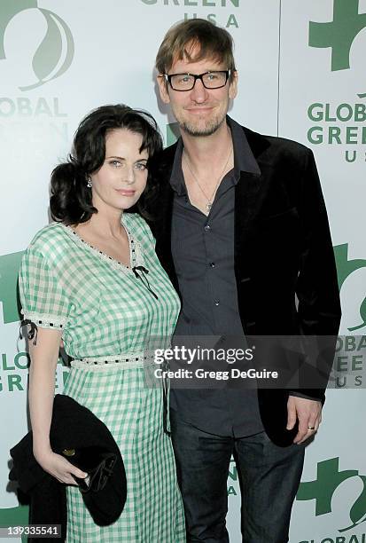 Lisa Blount and Ray McKinnon arrive at Global Green USA's 7th Annual Pre-Oscar Party at Avalon Hollywood on March 3, 2010 in Hollywood, California.