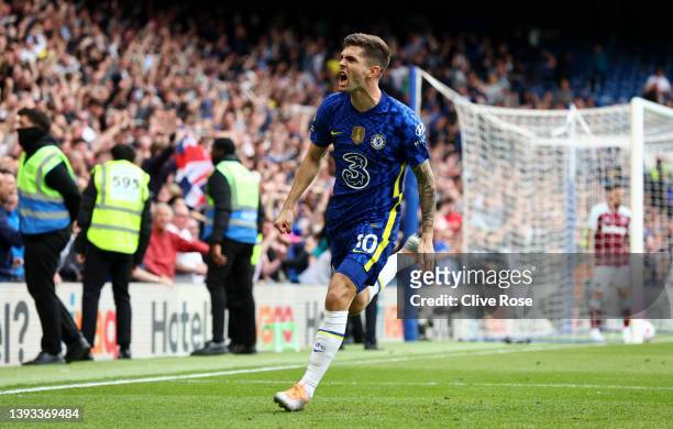 Christian Pulisic of Chelsea celebrates after scoring their team's first goal during the Premier League match between Chelsea and West Ham United at...
