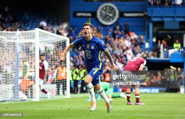 Christian Pulisic of Chelsea celebrates after scoring their team's first goal during the Premier League match between Chelsea and West Ham United at...