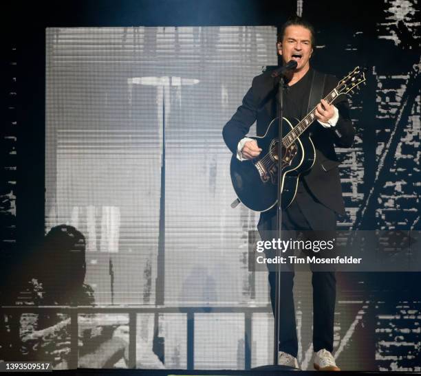 Ricardo Arjona performs during his "Blanco Y Negro" tour at Golden 1 Center on April 24, 2022 in Sacramento, California.