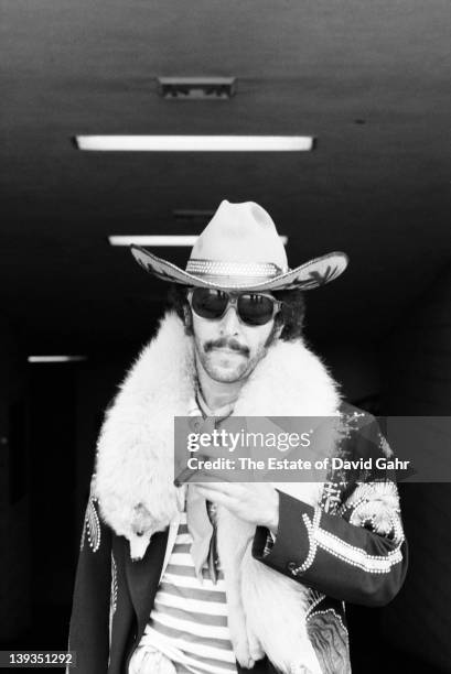 May 1976 : Singer songwriter and author Kinky Friedman poses for a portrait before performing as part of Bob Dylan's legendary Rolling Thunder Revue...