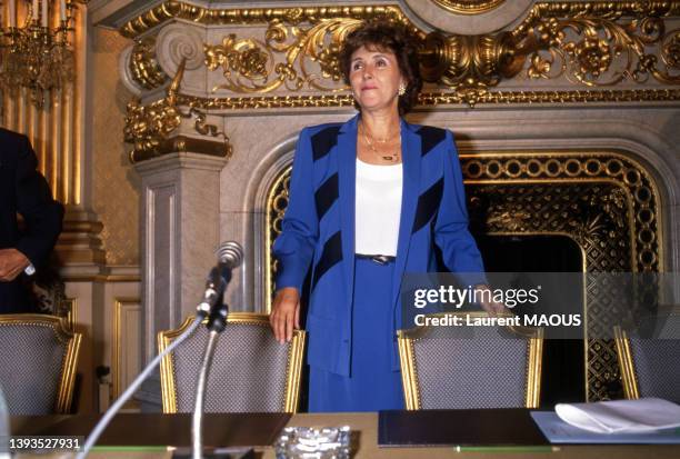 La conférence de presse d'Edith Cresson, le 8 septembre 1988, à Paris.