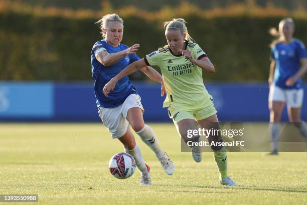 Beth Mead of Arsenal takes on Izzy Christiansen of Everton during the Barclays FA Women's Super League match between Everton Women and Arsenal Women...