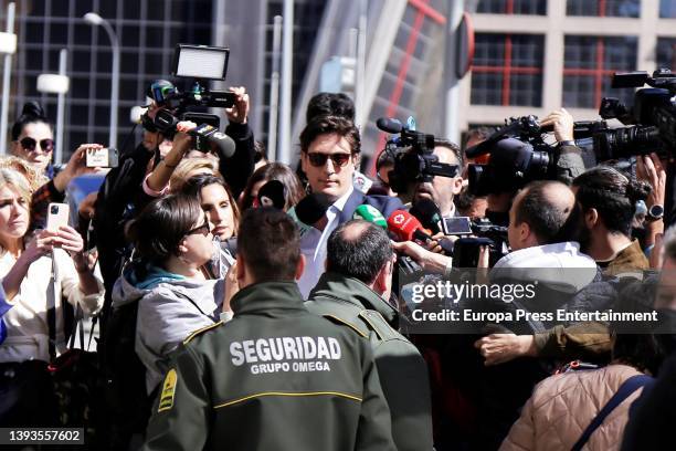 Luis Medina arrives at the Plaza Castilla courts to testify on April 24, 2022 in Madrid, Spain.