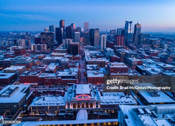 denver cityscape - denver winter stock pictures, royalty-free photos & images