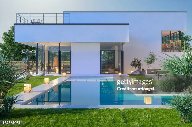 extérieur de luxueuse villa moderne avec piscine et jardin - new build house photos et images de collection