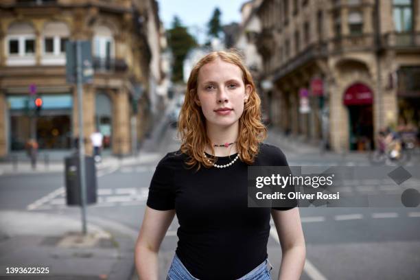 portrait of teenage girl with red hair in the city - black girl with red hair stock pictures, royalty-free photos & images